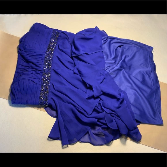 Hailey by Adrianna Pappel Chiffon Ruffled Cocktail Dress - Picture 7 of 7